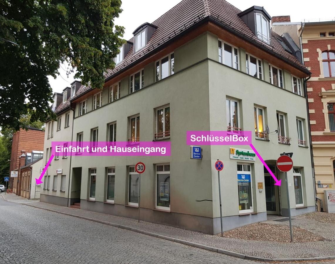 Karino Helles Apartment Ueber Den Havel-Gaerten Auf Der Dominsel Brandenburg  Dış mekan fotoğraf